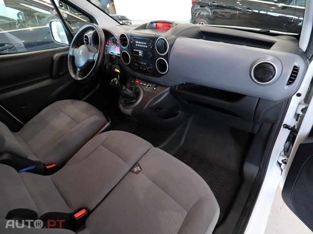 Peugeot Partner 1.6 BlueHDi L1 Asphalt