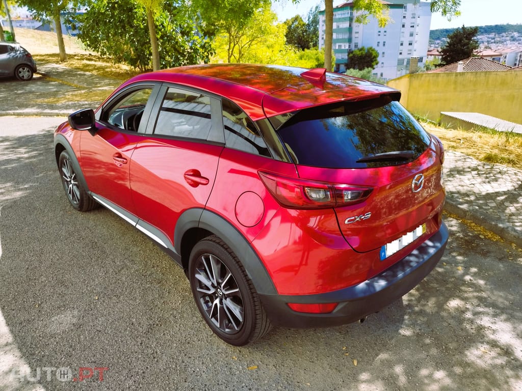 Mazda CX-3 1.5 Skyactive Ecellence Navi