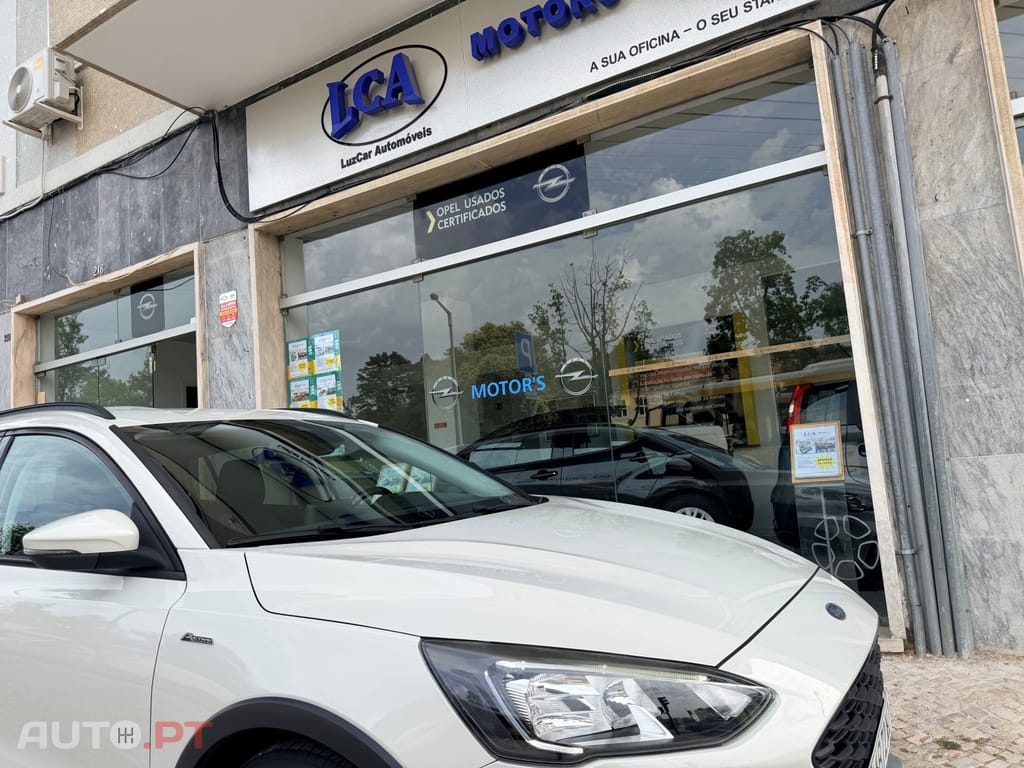 Ford Focus SW 1.0 EcoBoost Active X