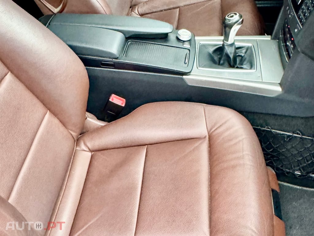 Mercedes-Benz E 200 CDI  AMG