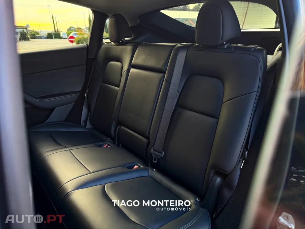 Tesla Model Y Tração Traseira