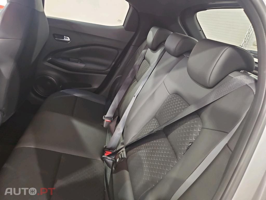 Nissan Juke 1.0 DIG-T N-Connecta DCT