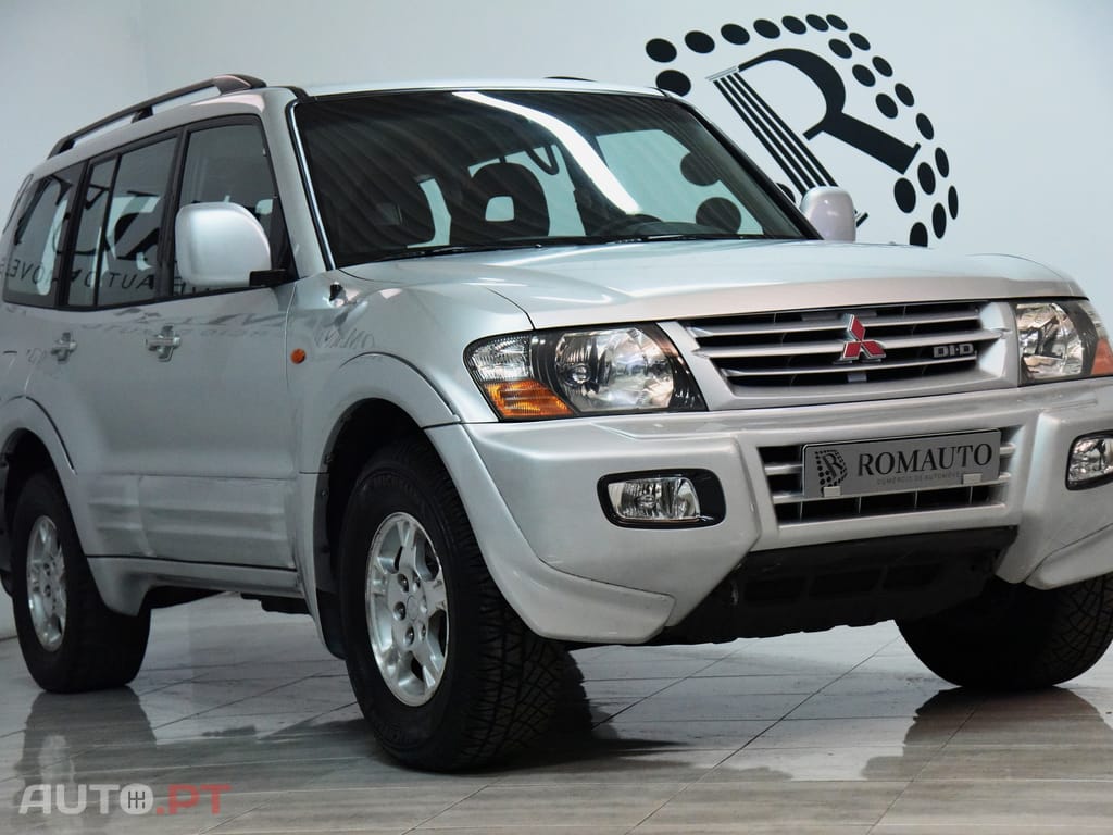 Mitsubishi Pajero 3.2 DI-D GLS Longo