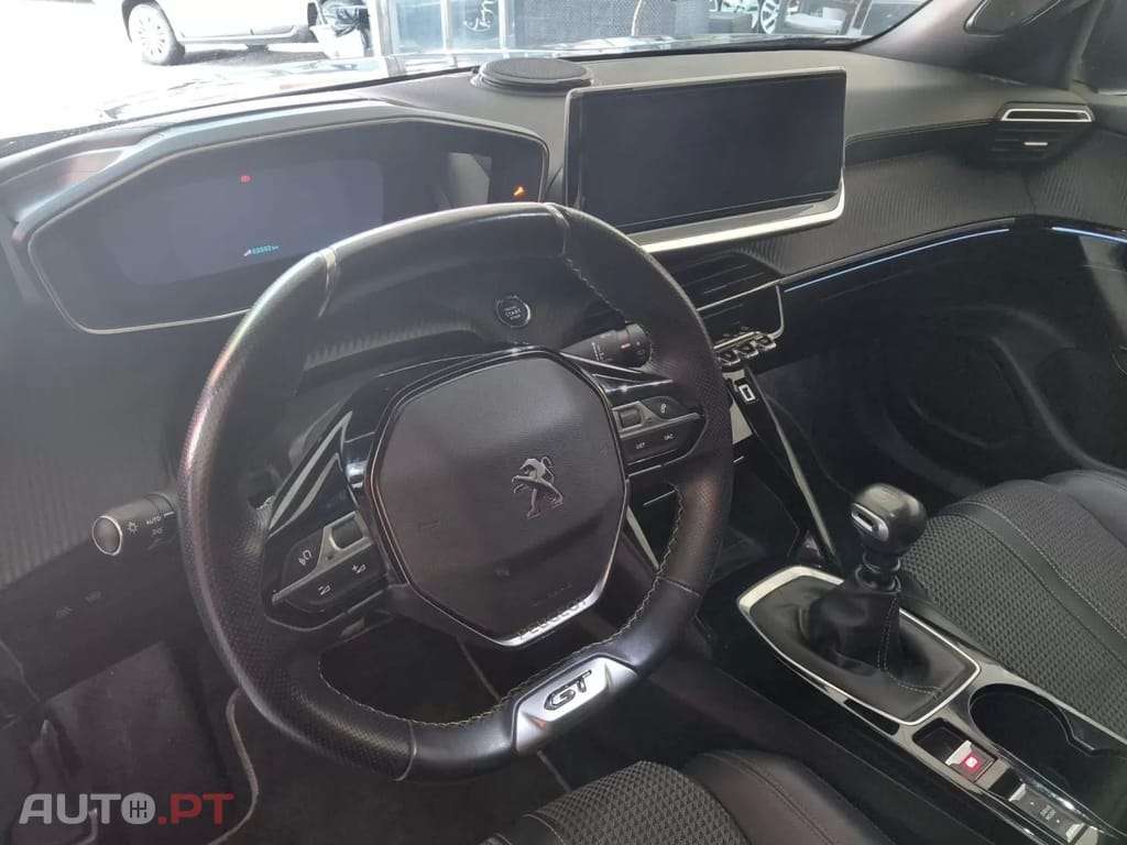 Peugeot 2008 PureTech 130 Stop&Start GT-Line Edition