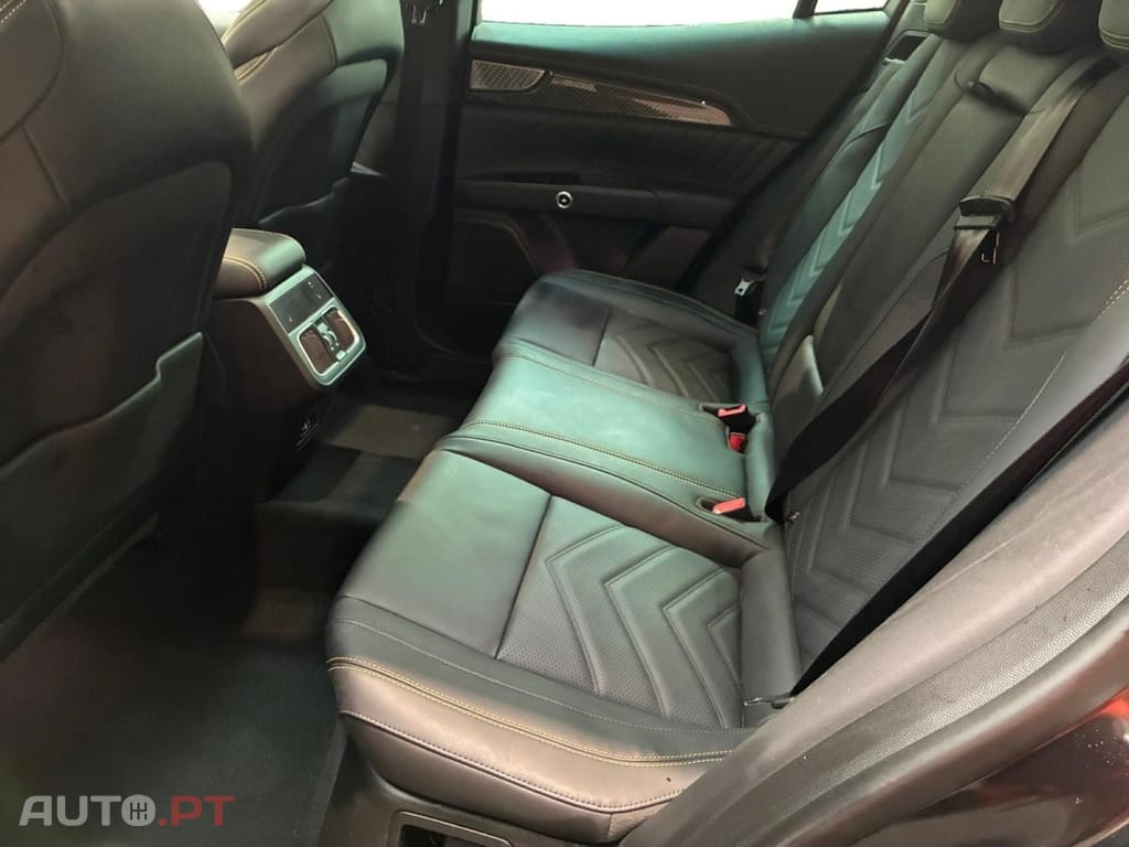 Maserati Grecale Hybride Modena L4