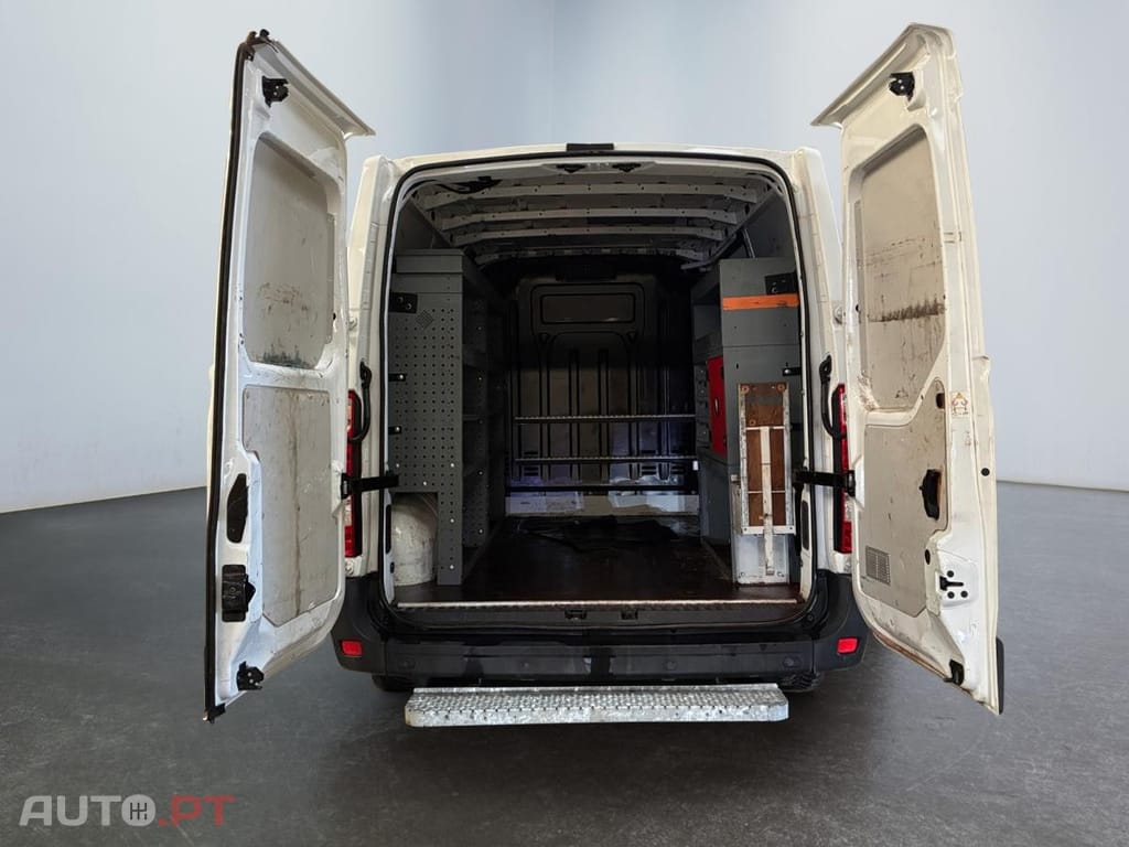 Renault Master 2.3 dCi L1H1 3.5T