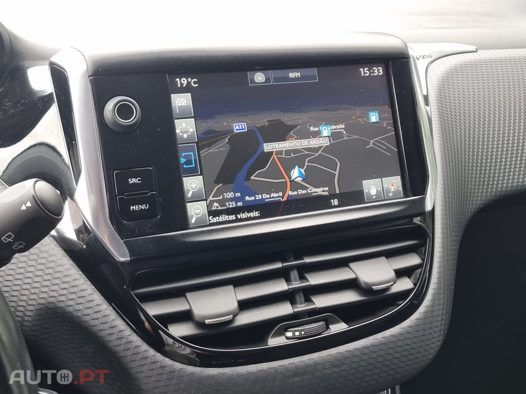 Peugeot 2008 1.2 PureTech Allure