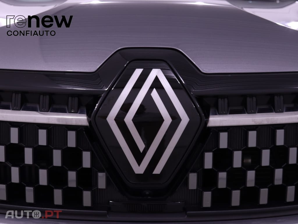Renault Austral 1.3 Mild Hybrid Iconic Auto