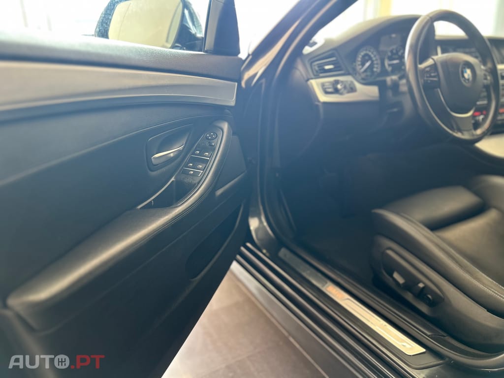 BMW 520 d Line Luxury Auto