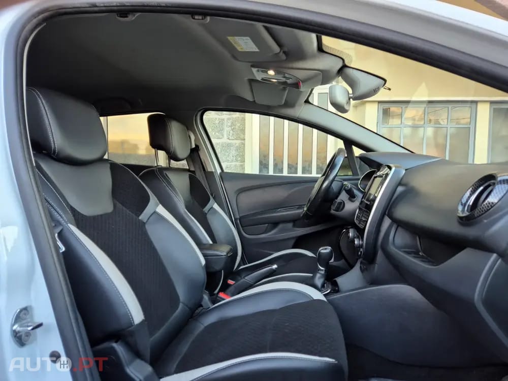 Renault Clio Sport Tourer (Energy) dCi 90 EDC Bose Edition