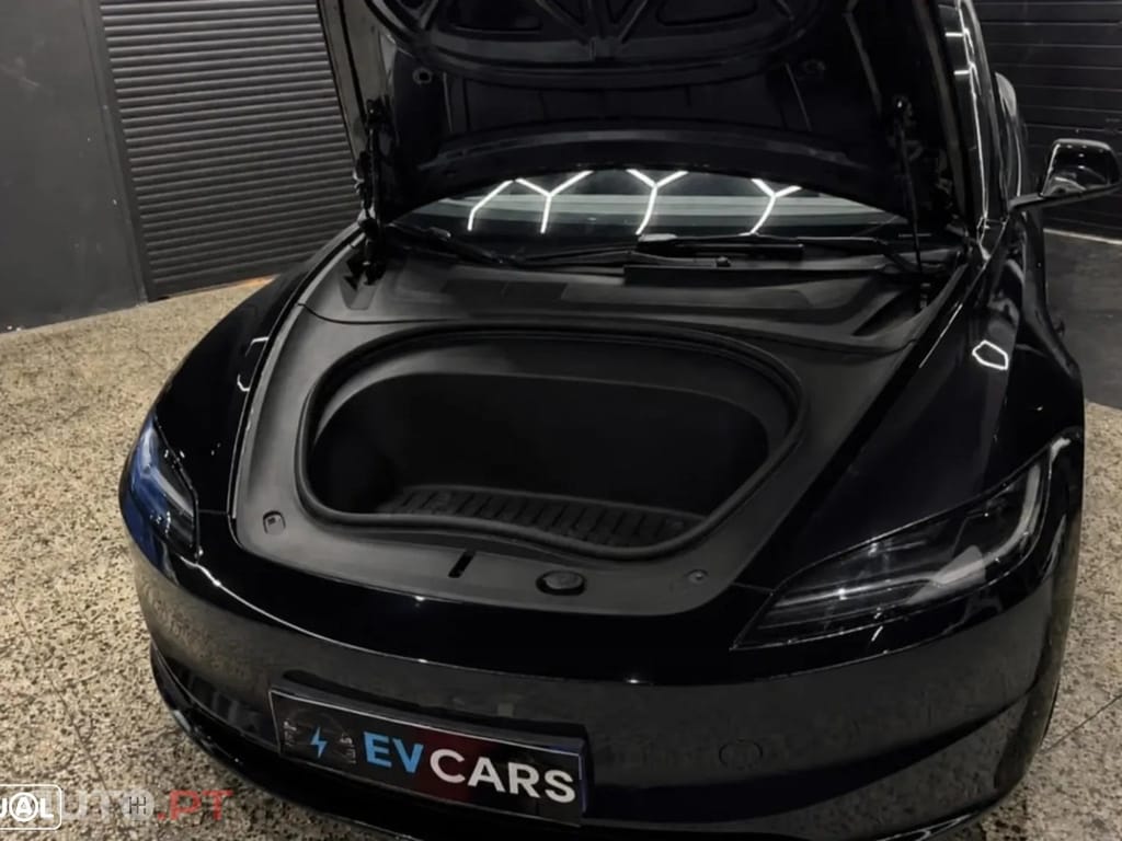 Tesla Model 3 Long Range Tração Integral