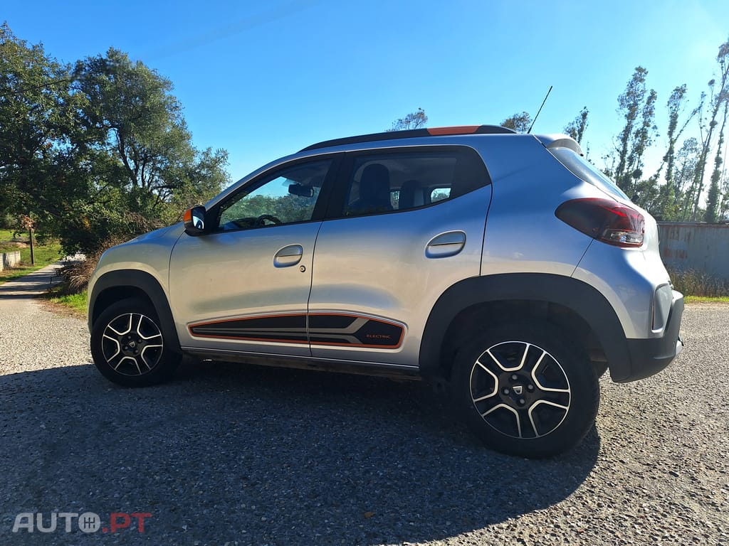 Dacia Spring Comfort Plus 100% Eléctrico