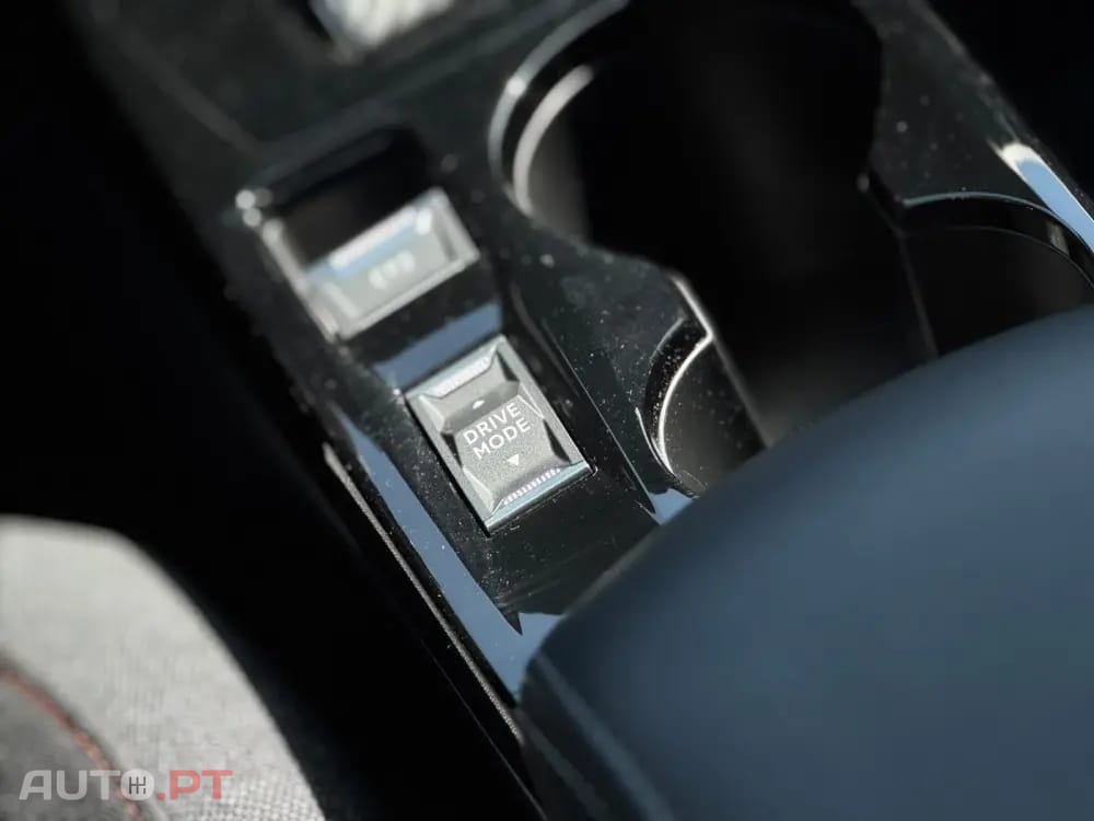 Peugeot E-208 50 kWh Active Pack
