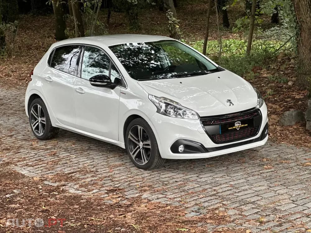 Peugeot 208 1.2 PureTech GT Line