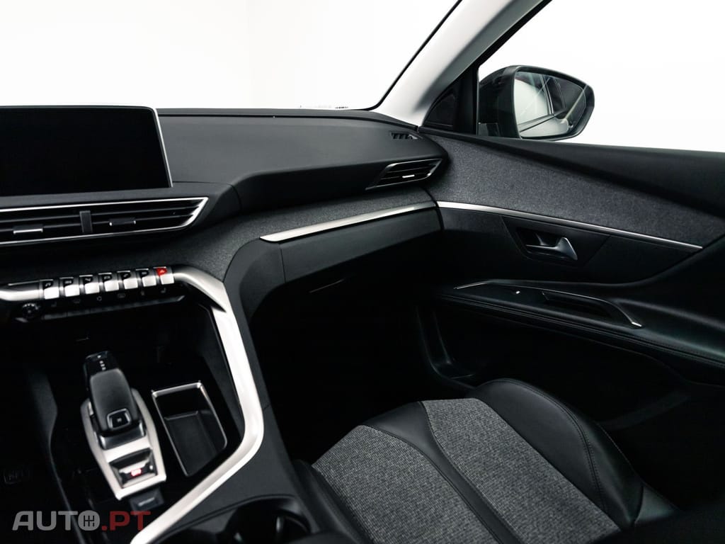 Peugeot 5008 1.5 BlueHDi Allure EAT8