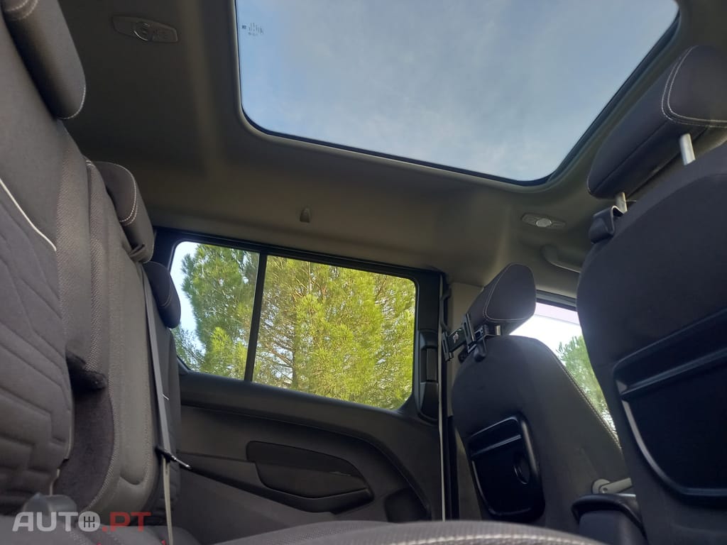 Ford Tourneo Connect Titanium