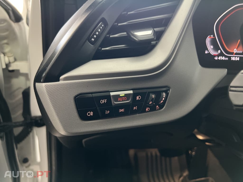 BMW 118 i Aut. Advantage