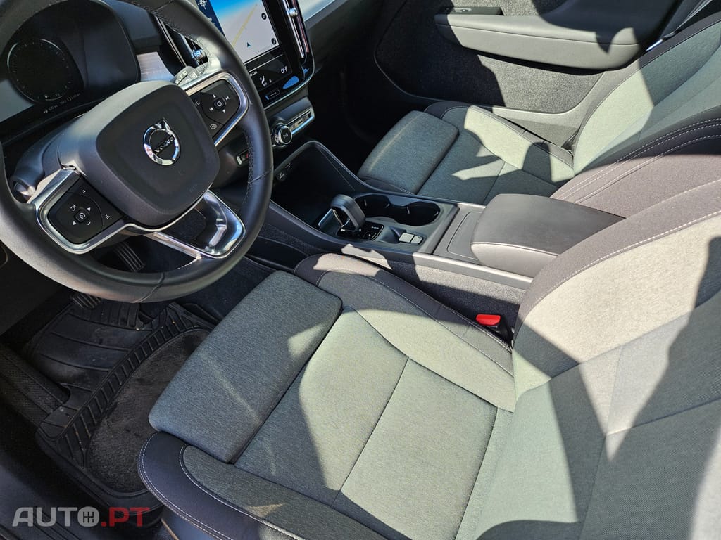 Volvo XC40 T2, 1.5, 129cv, CORE