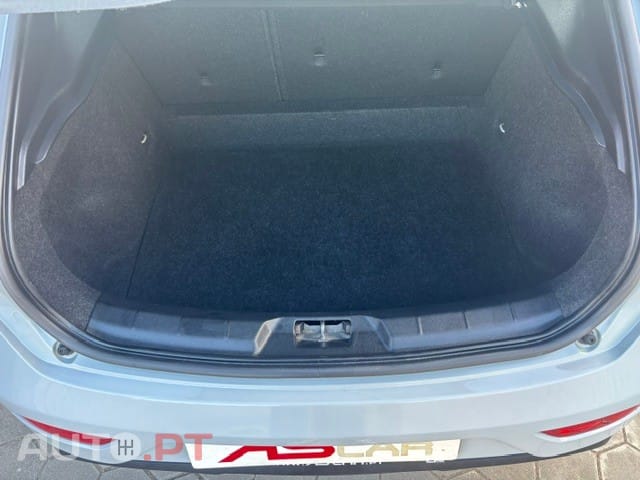 Volvo V40 D2