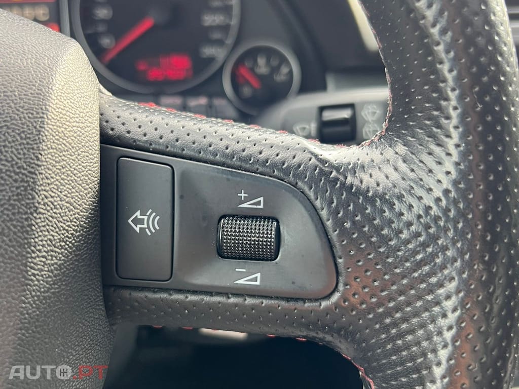 Audi A4 Avant 2.0 TDi S-line Multitronic