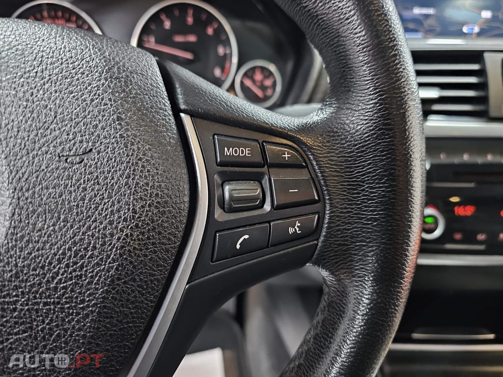 BMW 318 d Touring Auto Pack M