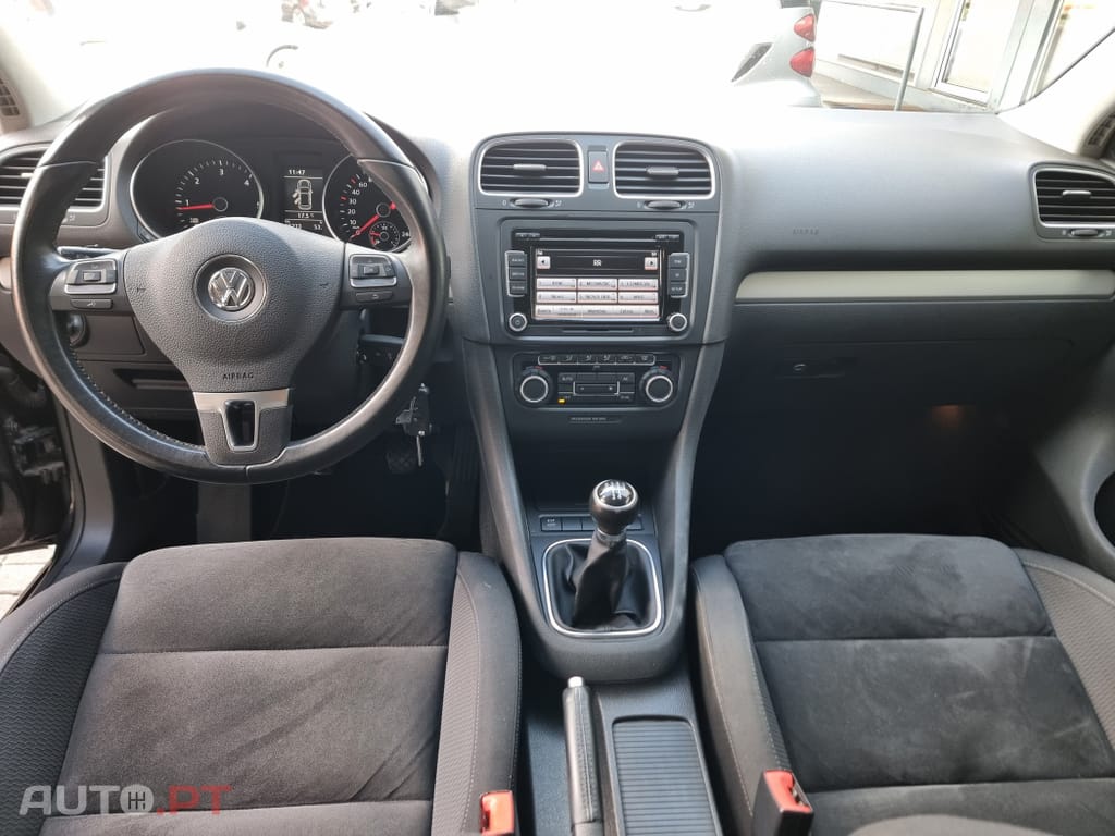 Volkswagen Golf 1.6 TDi Confortline