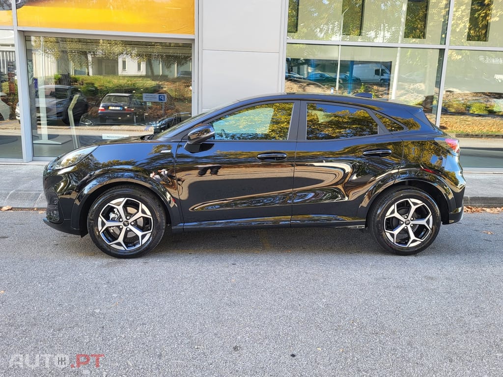 Ford Puma 1.0 EcoBoost mHEV ST-Line