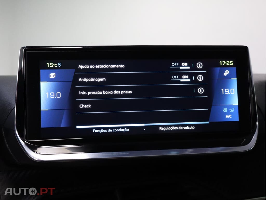 Peugeot 208 Allure Versão Eléctrica