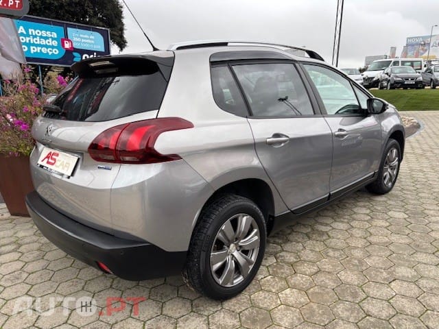 Peugeot 2008 1.6 BlueHDi Style