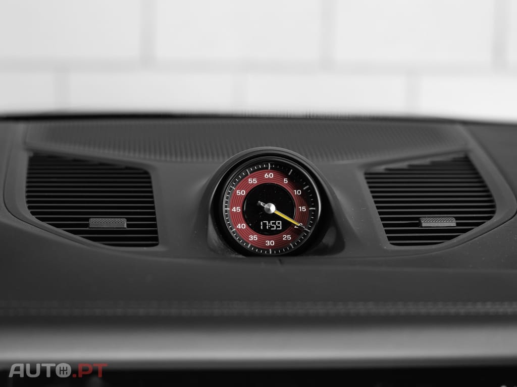 Porsche Cayenne Turbo E-Hybrid Pacote GT