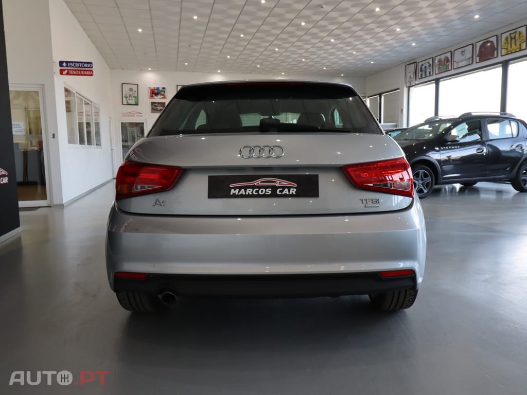 Audi A1 1.0 TFSI Advance