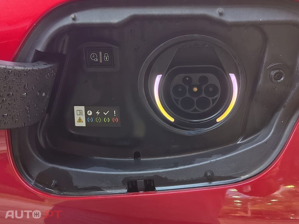 Peugeot 308 1.6 Hybrid GT e-EAT8