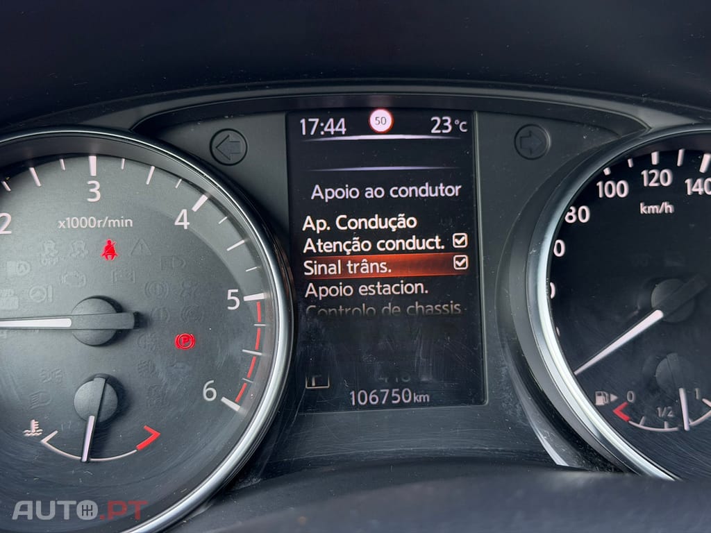 Nissan Qashqai 1.6 dCi Tekna Premium Pele Preta Xtronic