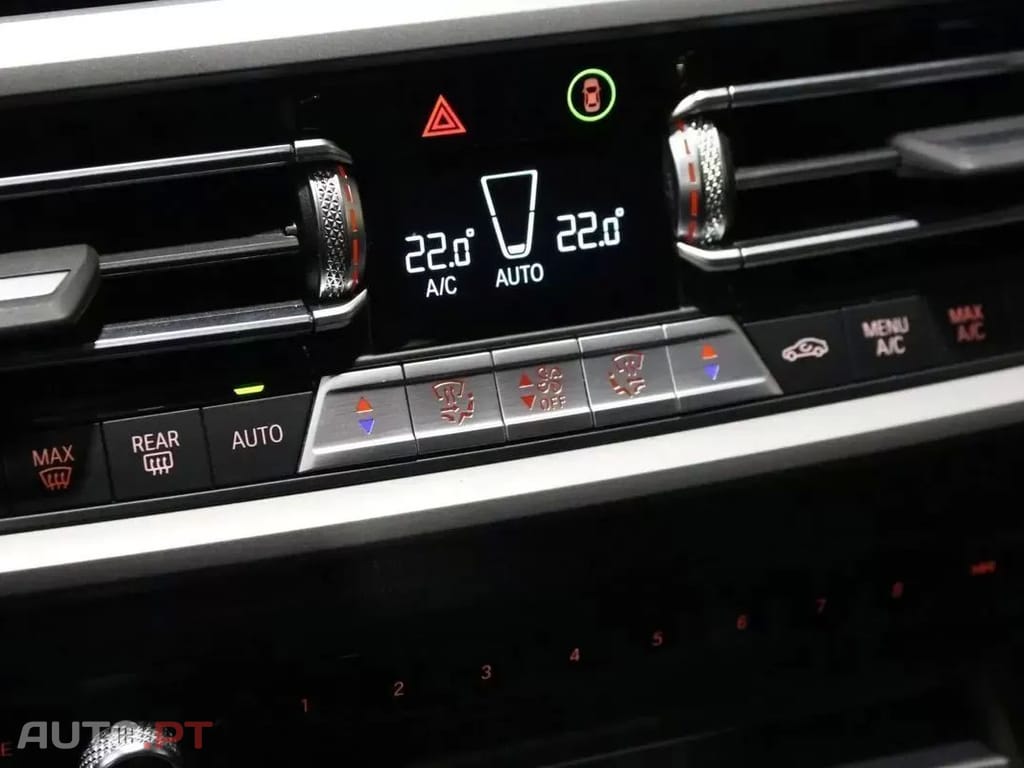 BMW 318 d Line Luxury Auto