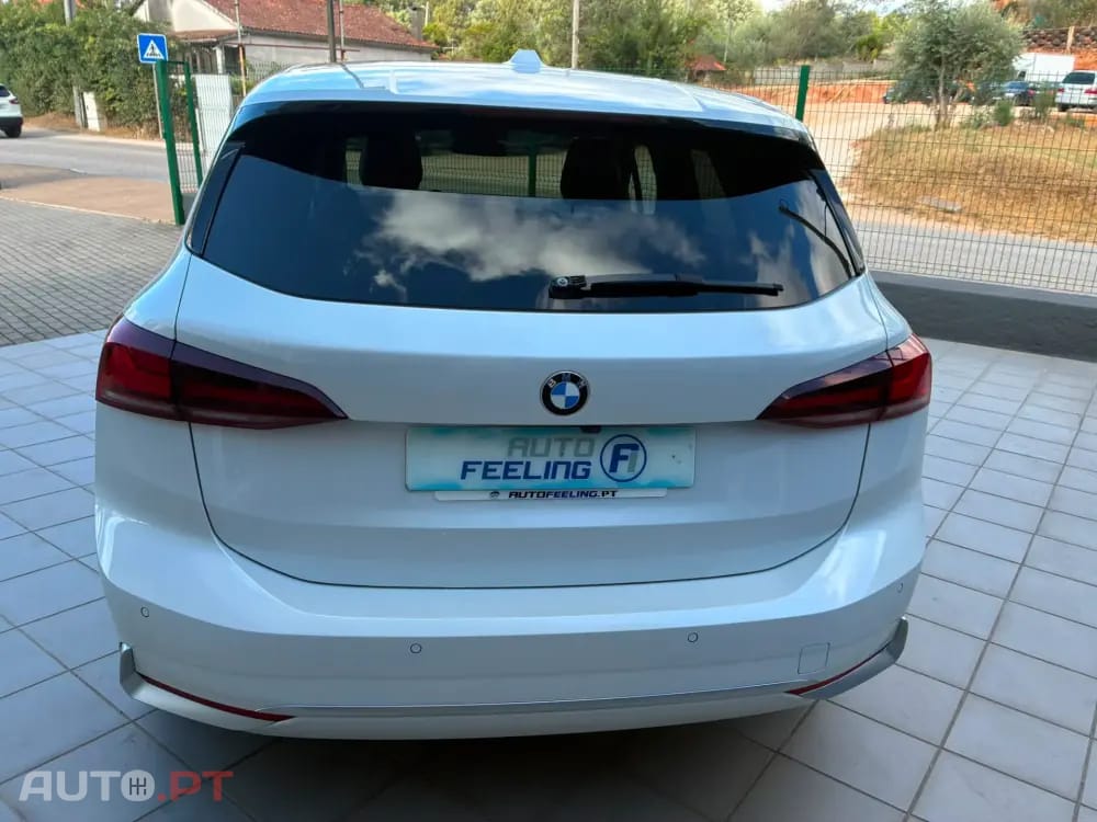 BMW 218 i Line Luxury Auto