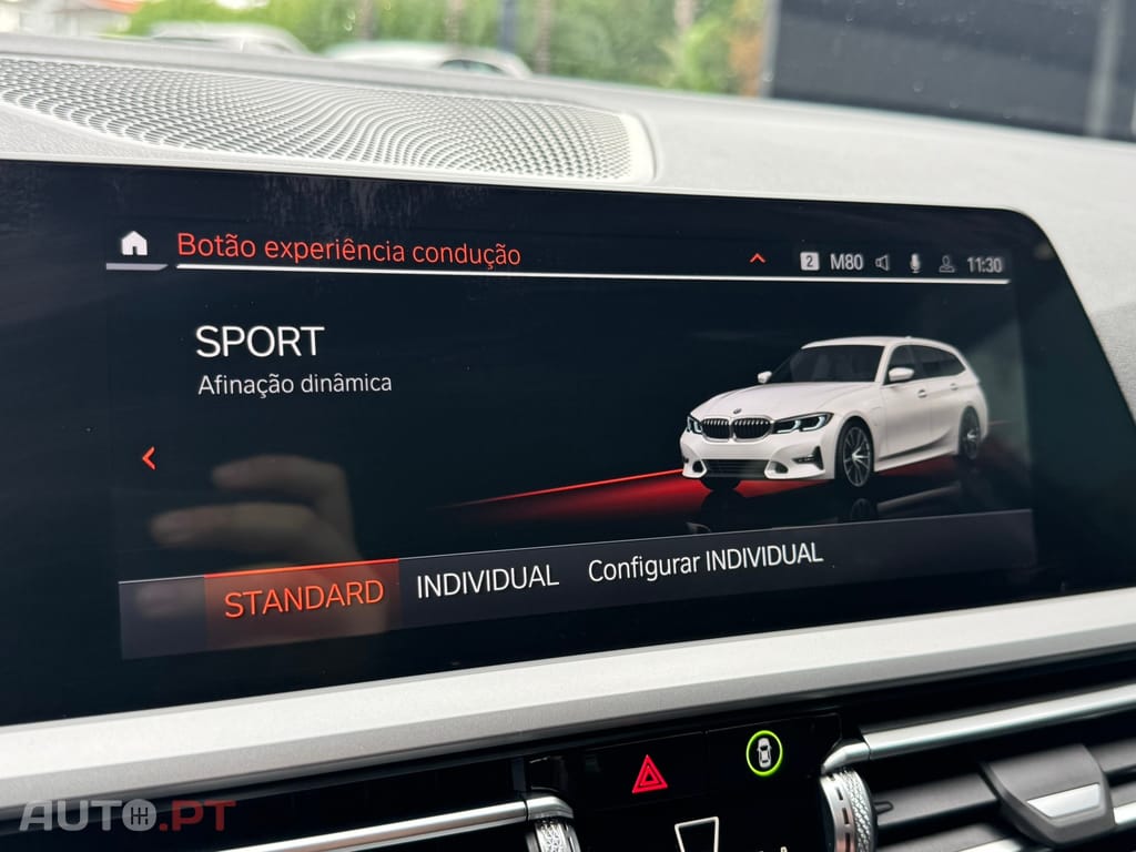 BMW 320 e Touring Corporate Edition Auto