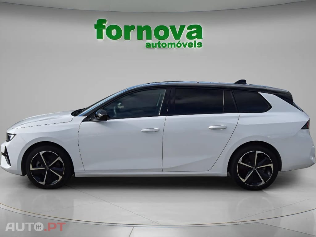 Opel Astra Sports Tourer 1.2 T Hybrid GS eDCT