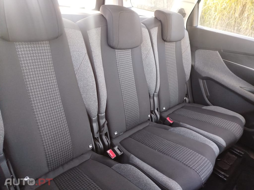 Peugeot 5008 1.6 BlueHDi Crossway EAT6