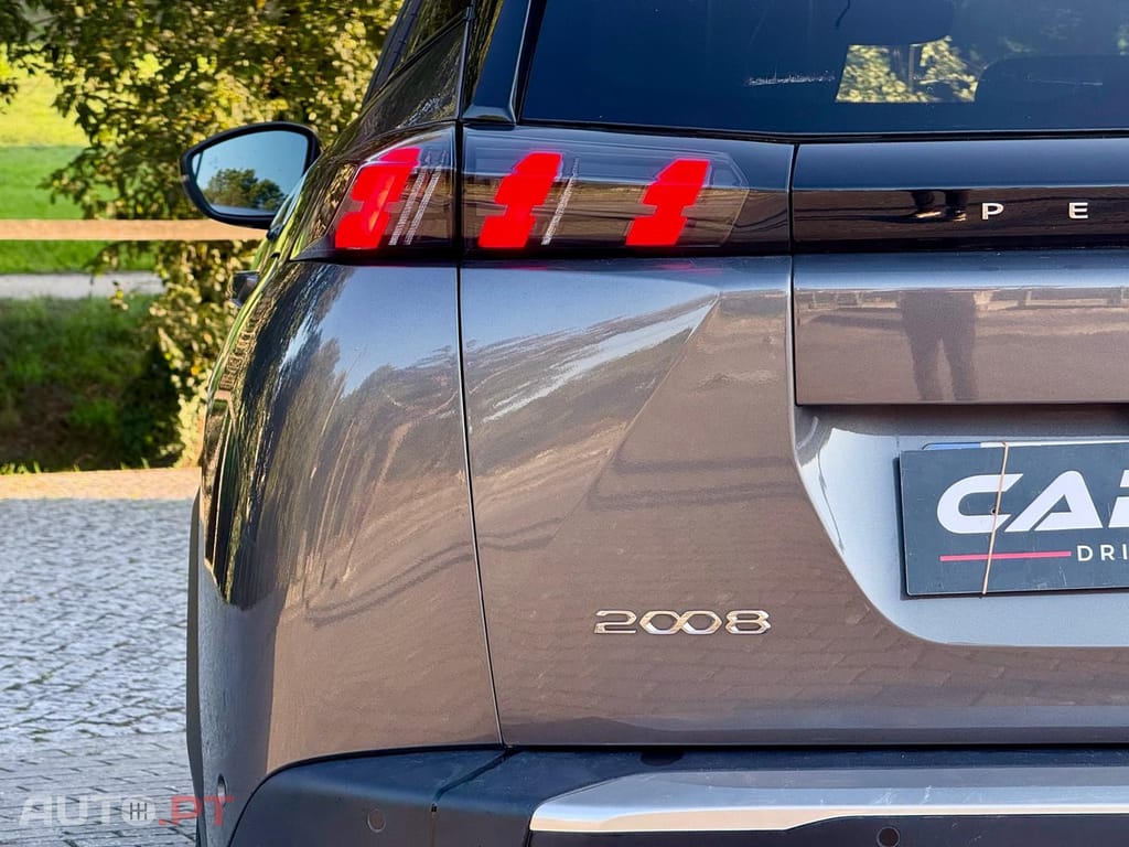 Peugeot 2008 1.2 PureTech GT Pack EAT8