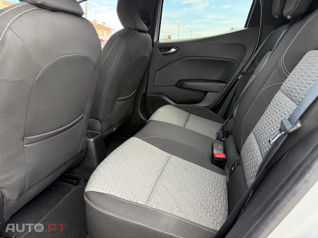 Renault Clio 1.0 TCe Intens Bi-Fuel