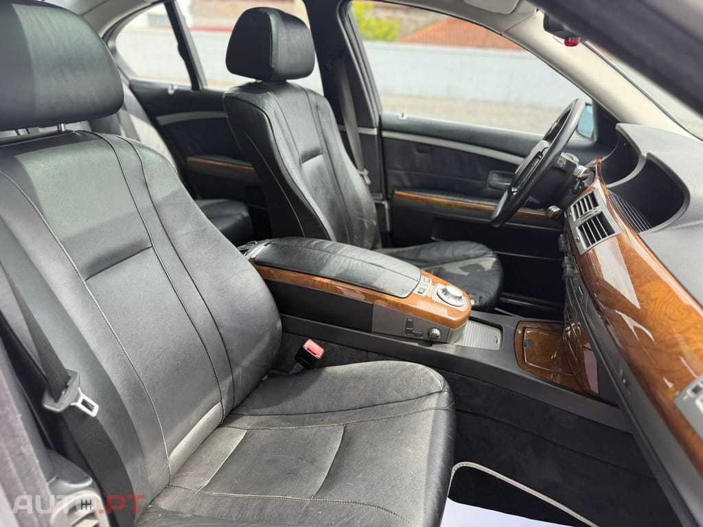BMW 735 iA