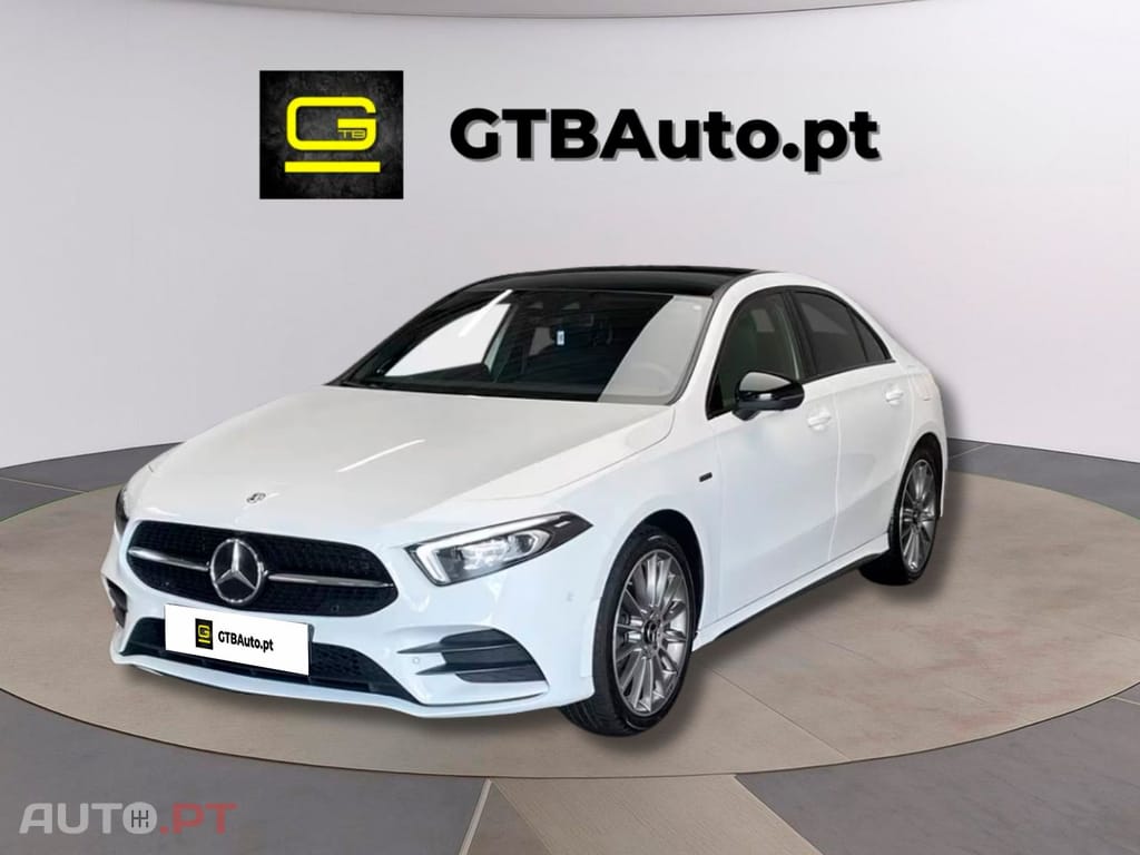 Mercedes-Benz A 250 I.V.A DEDUTIVEL e AMG