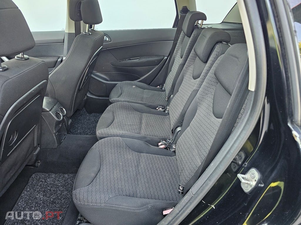 Peugeot 308 SW 1.6 HDi Executive CVM6