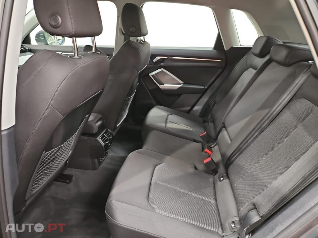 Audi Q3 45 TFSIe S line Design