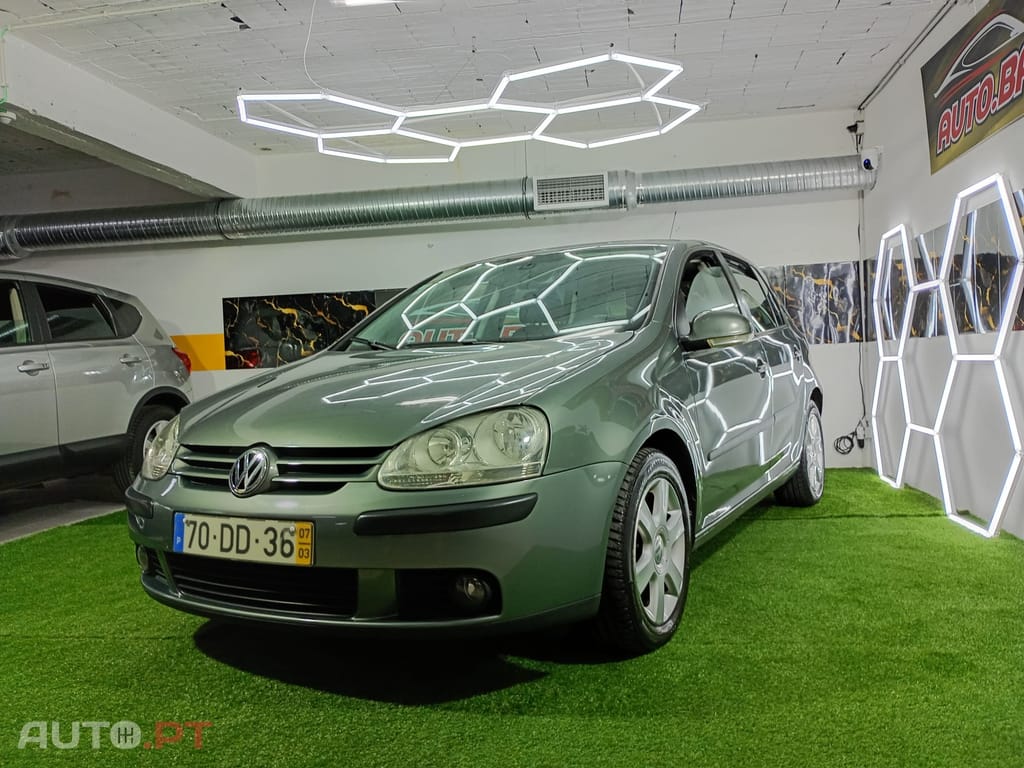 Volkswagen Golf 1.9 TDi 6V Confortline