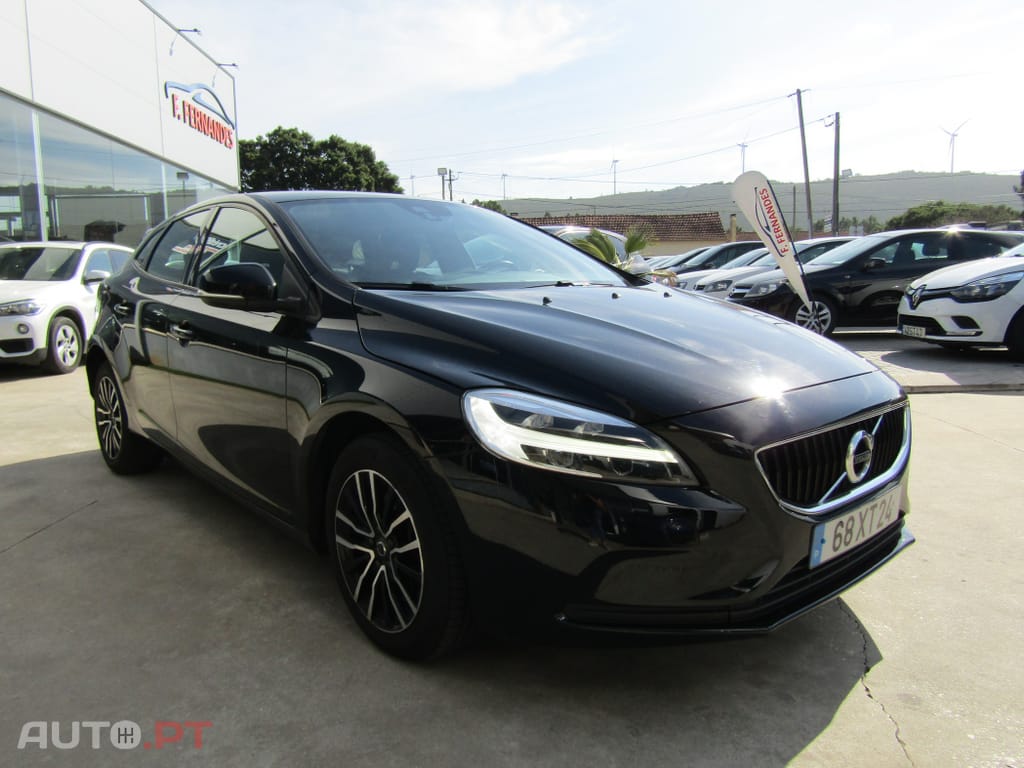 Volvo V40 2.0 D3 R-Design Momentum