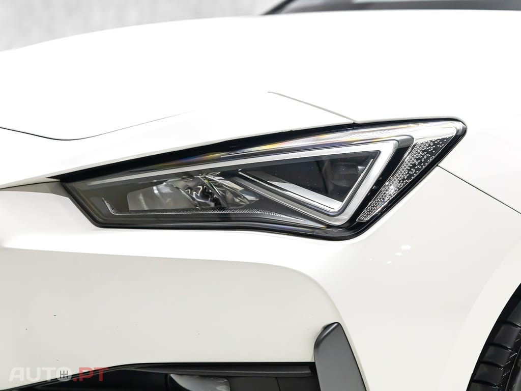Cupra Leon ST 1.4 e-Hybrid VZ DSG