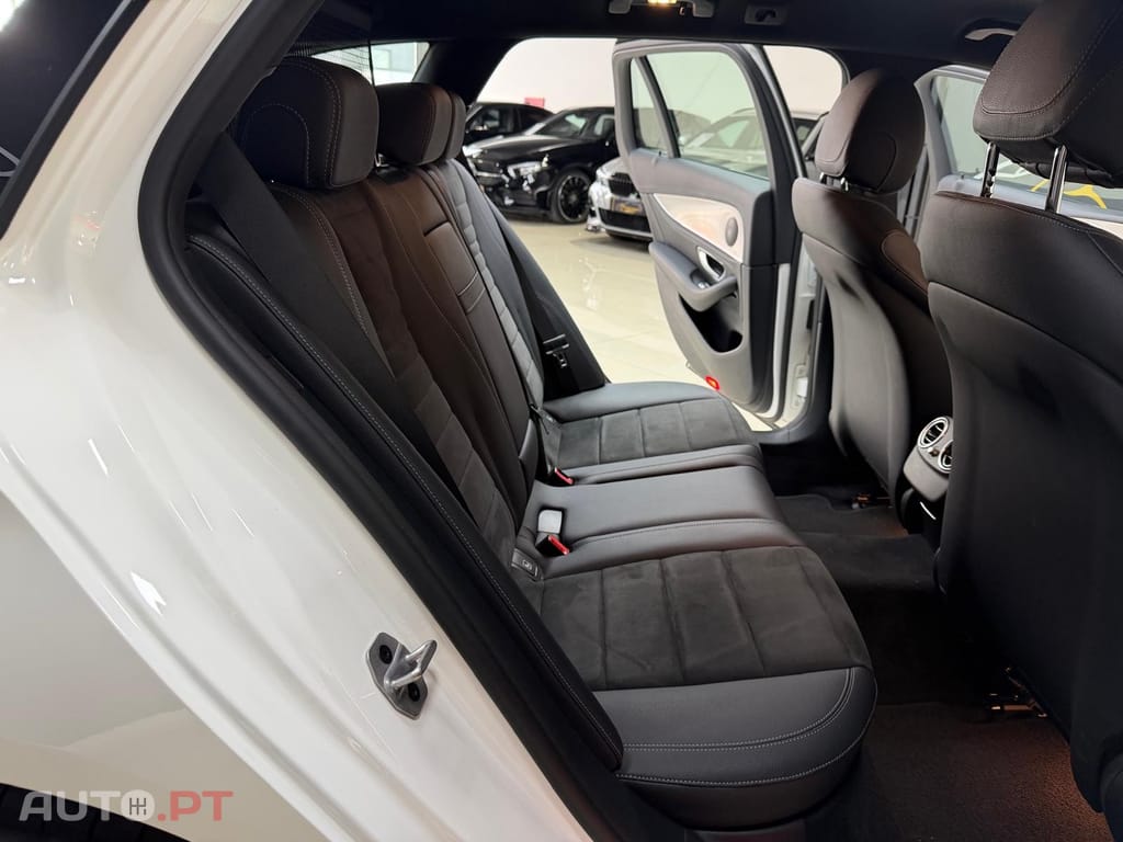 Mercedes-Benz E 300 de AMG Line