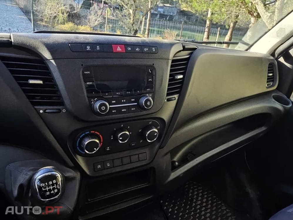 Iveco Daily 2.3 35C14 3000 CD