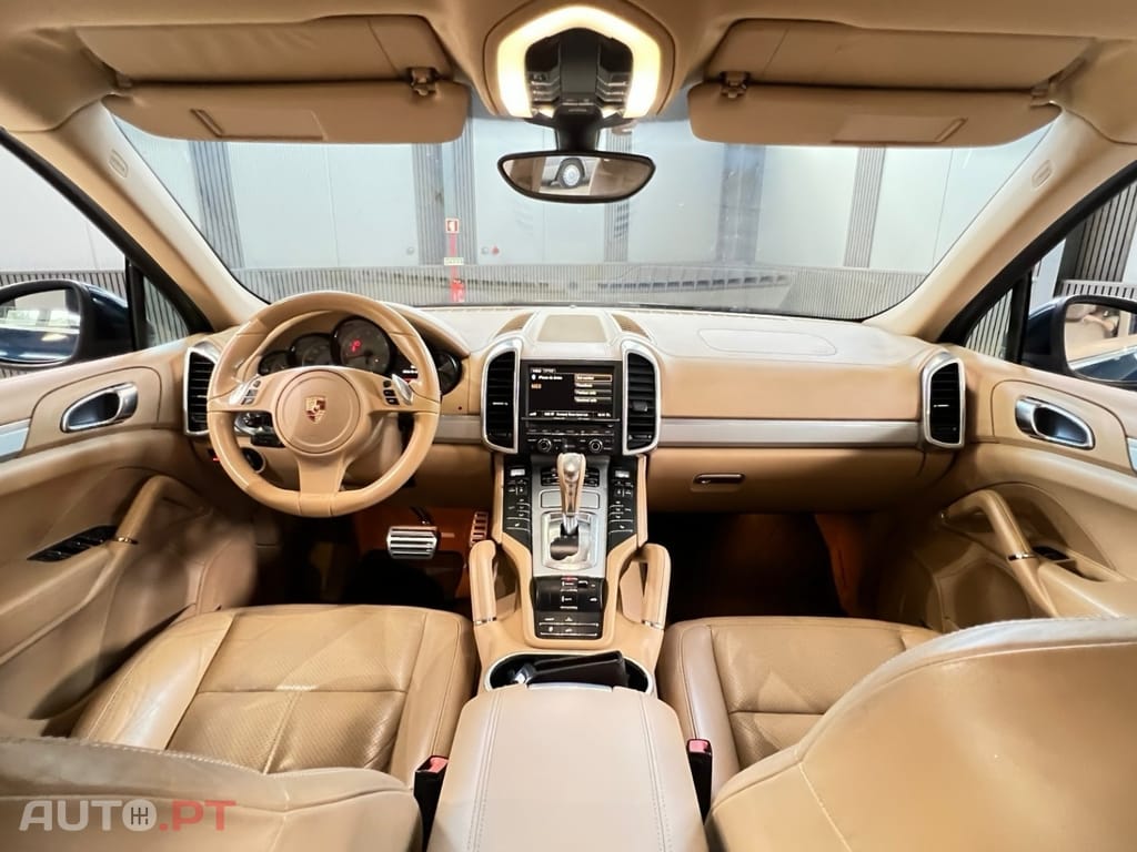 Porsche Cayenne S Hybrid